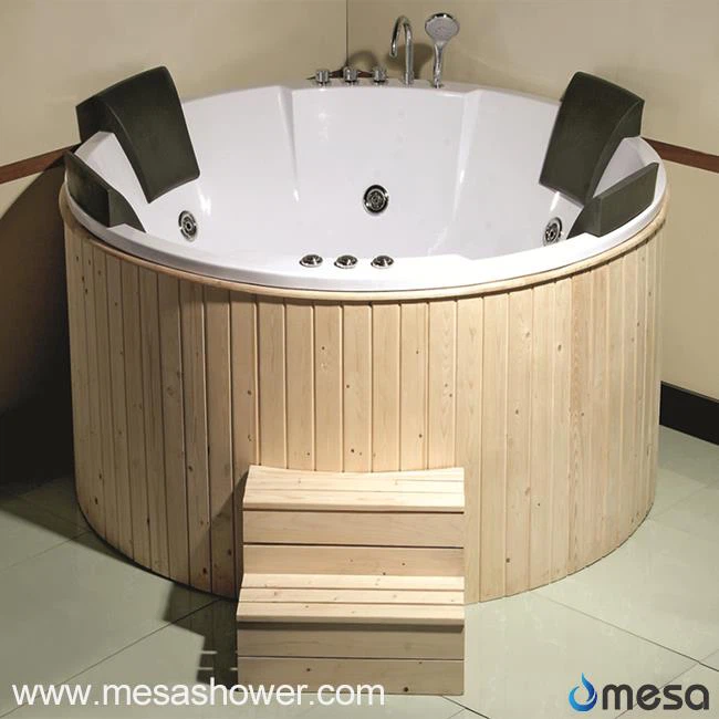 लकड़ी के घेरे के साथ दरवाजा दौर एक्रिलिक फ्रीस्टैंडिंग बाथटब