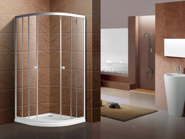 कांच के दरवाजे बौछार बाड़ों